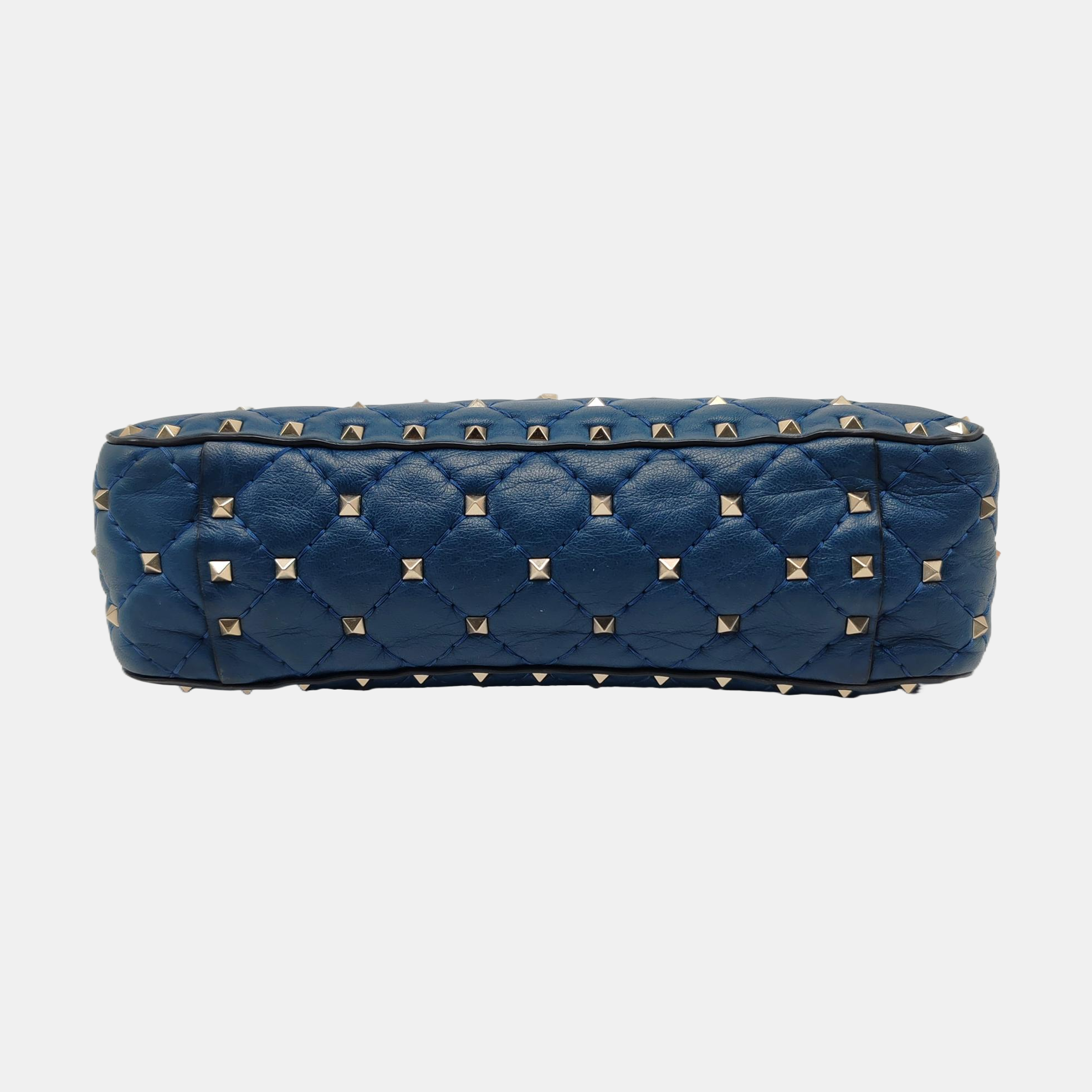 Rockstud Medium Quilted Lambskin Blue