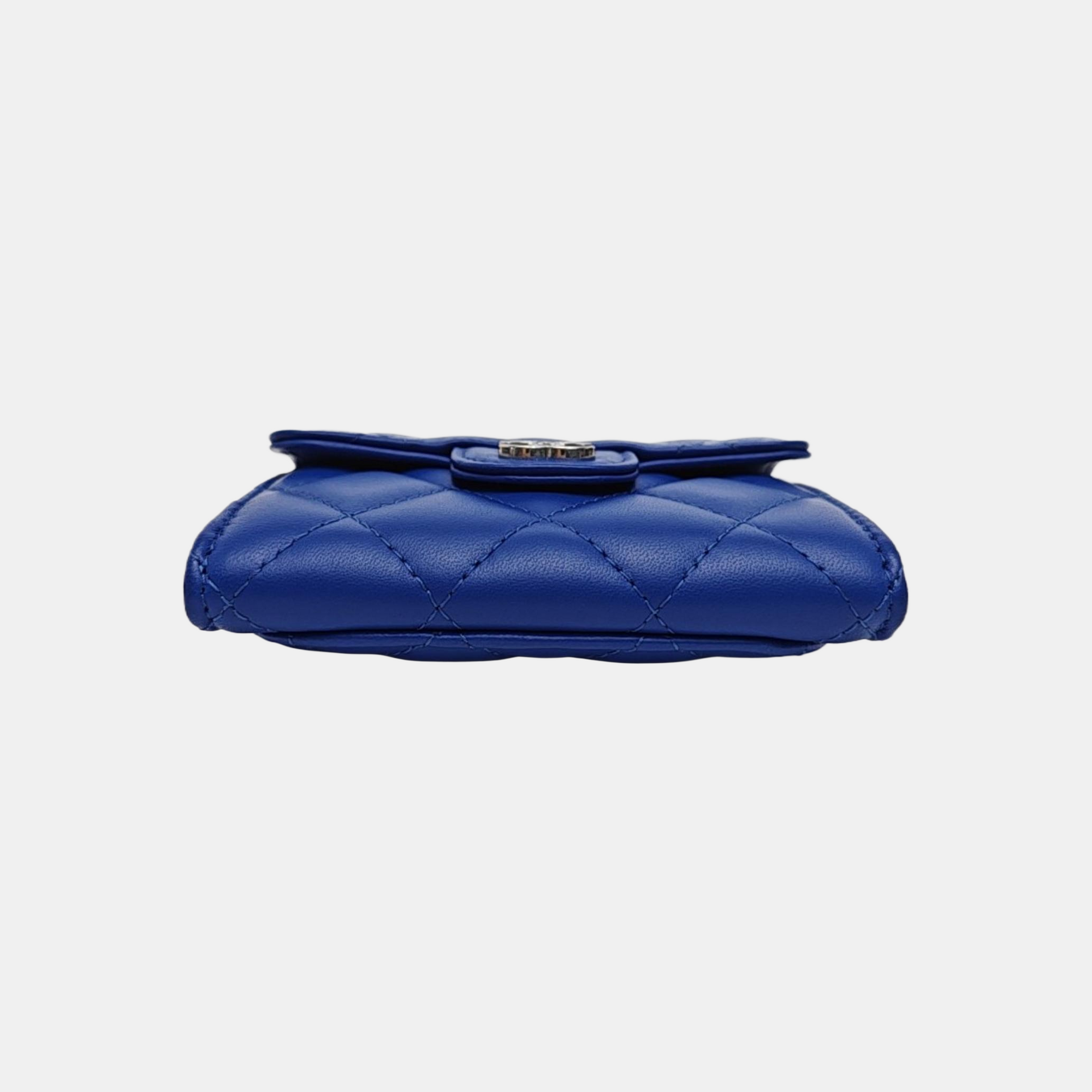 CLASSIC FLAP Quilted Lambskin Blue Card Holder