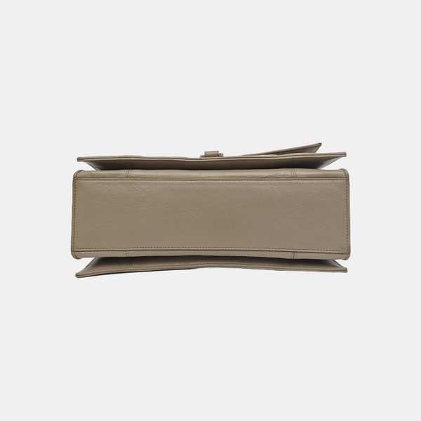 Crush Medium Quilted Calfskin Beige