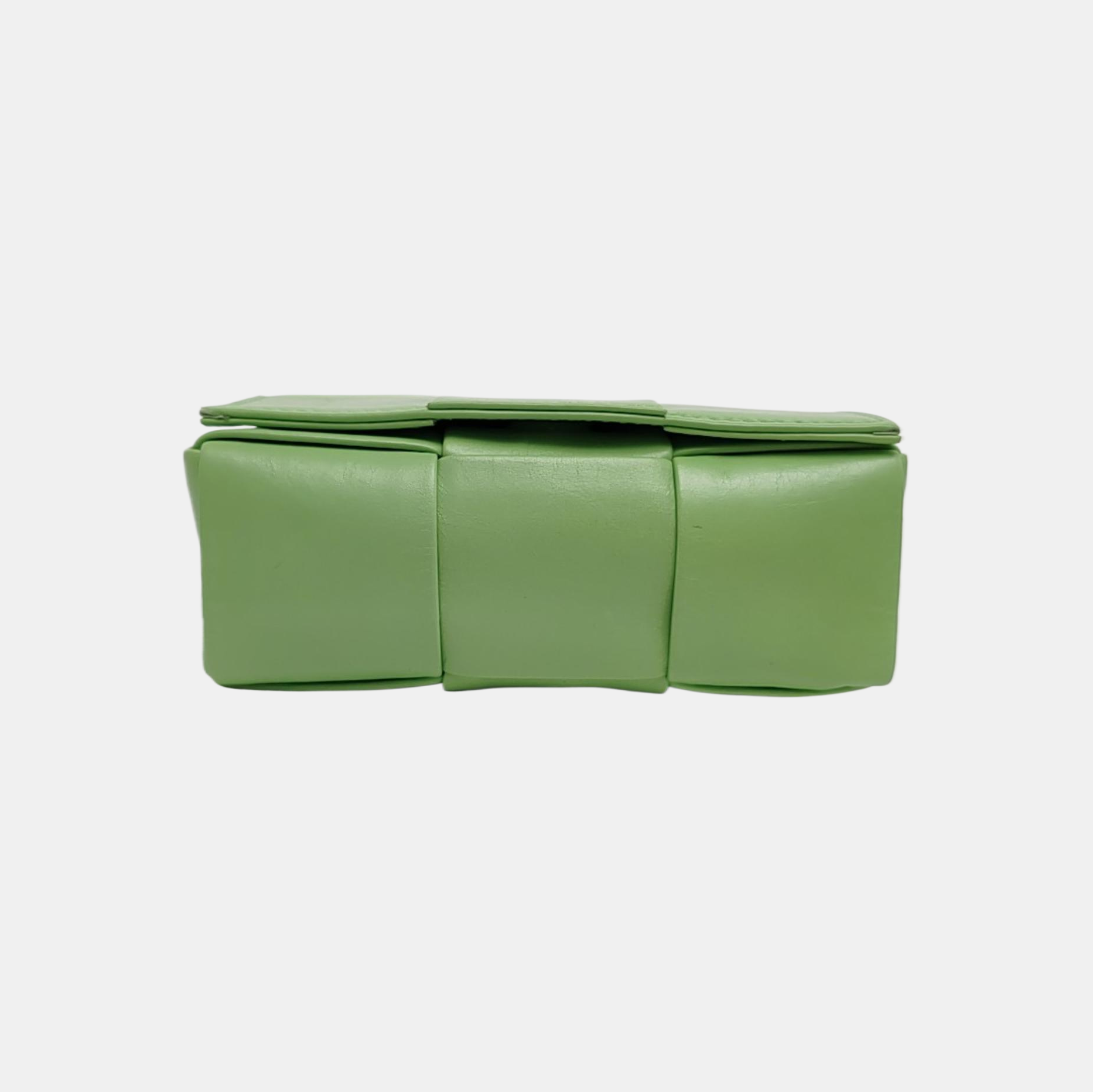 Authenticated pre-owned  Cassette Mini Calfskin Green - Shoulder Bag at Looply