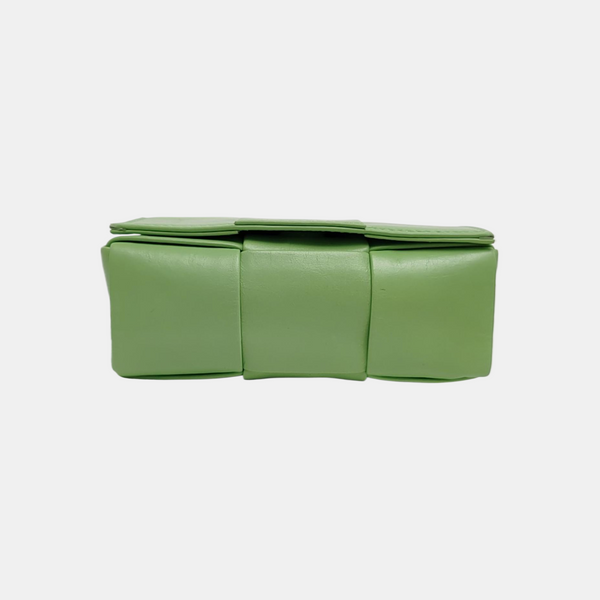 Authenticated pre-owned  Cassette Mini Calfskin Green - Shoulder Bag at Looply