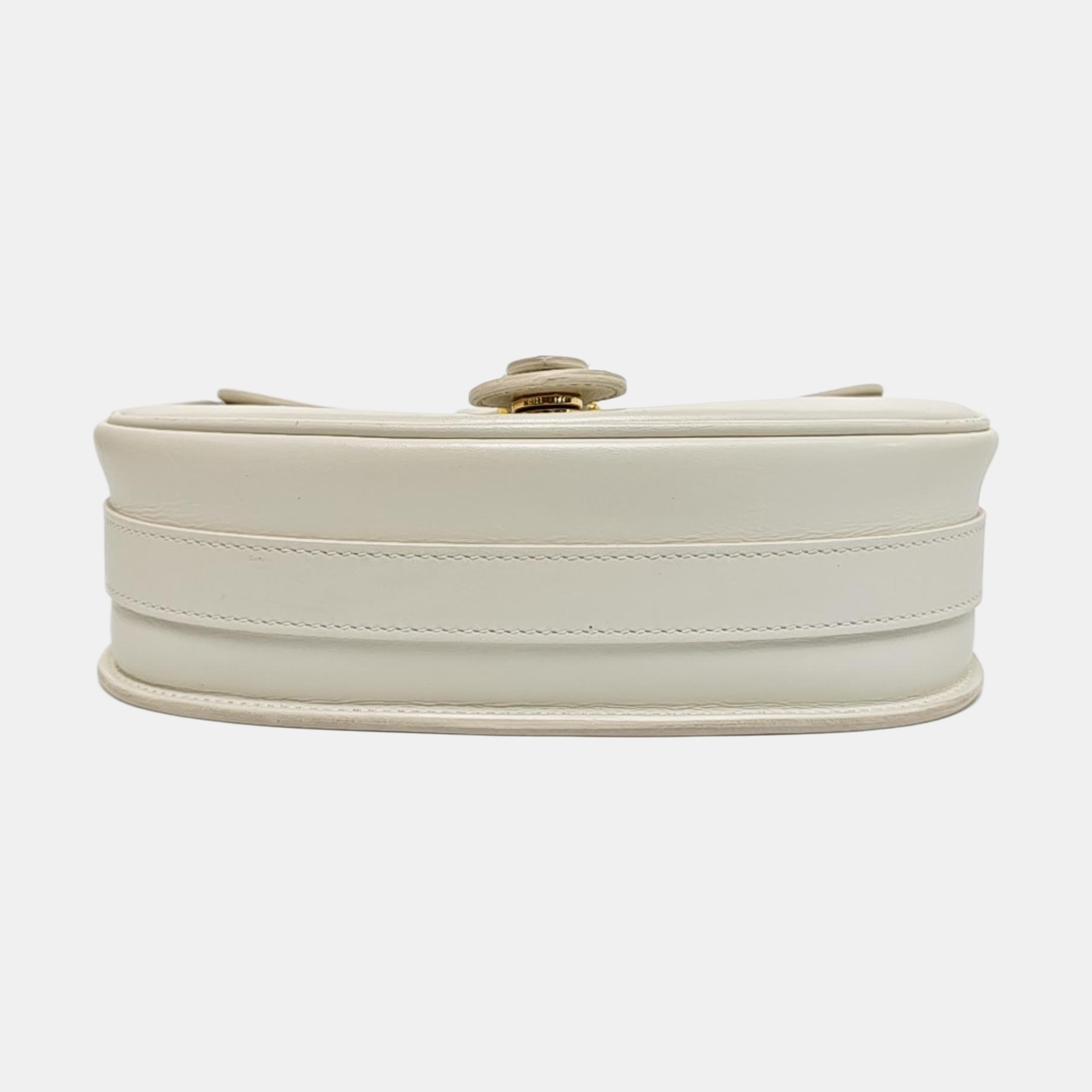 Authenticated pre-owned  Bobby Medium Calfskin White - Shoulder Bag at Looply