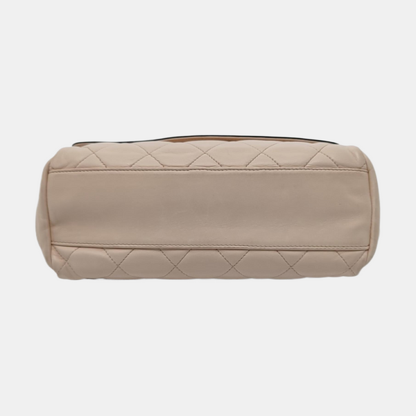 Authenticated pre-owned  2.55 Quilted Lambskin Beige - Shoulder Bag at Looply