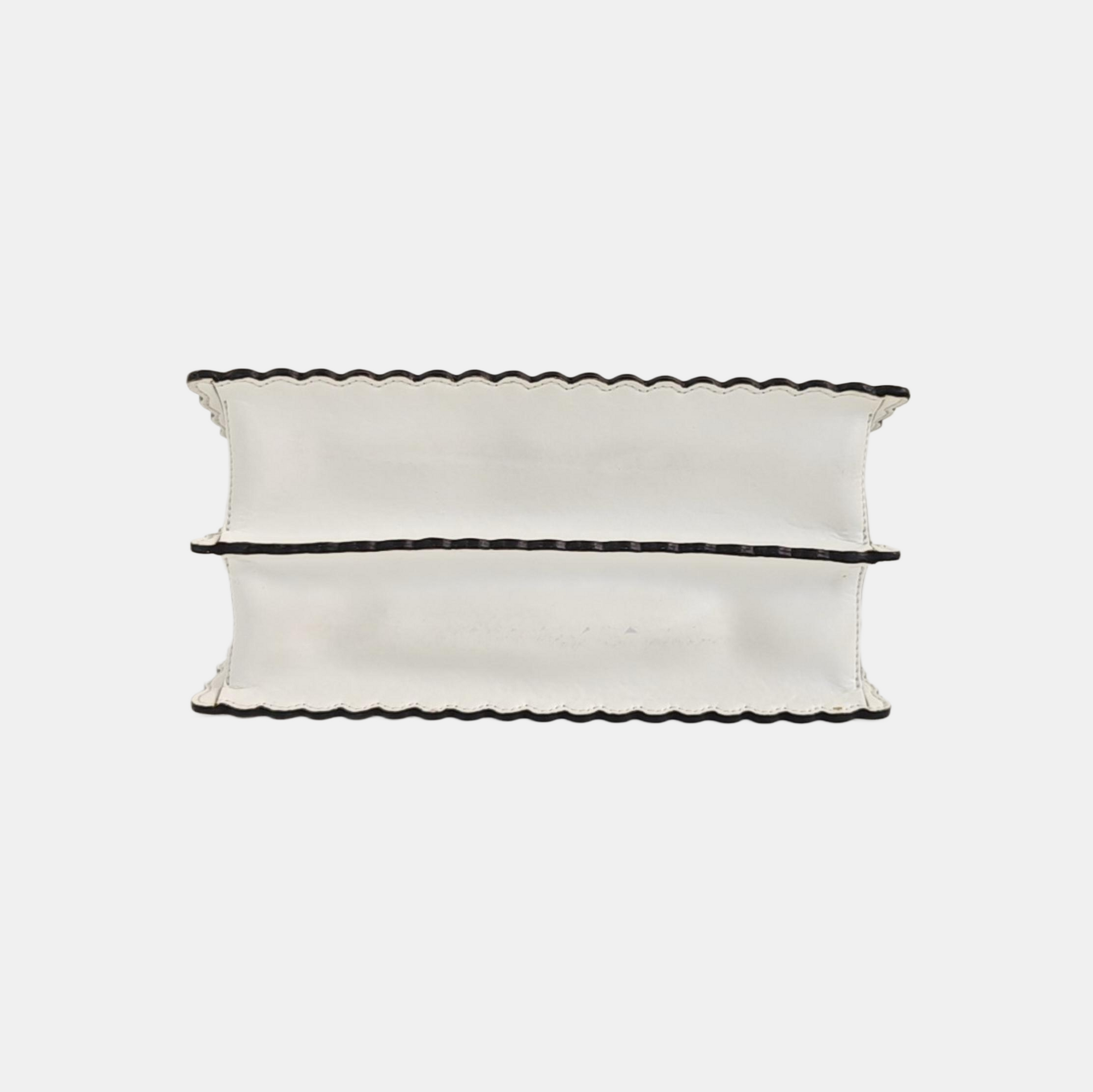 Kan I Medium Calfskin White