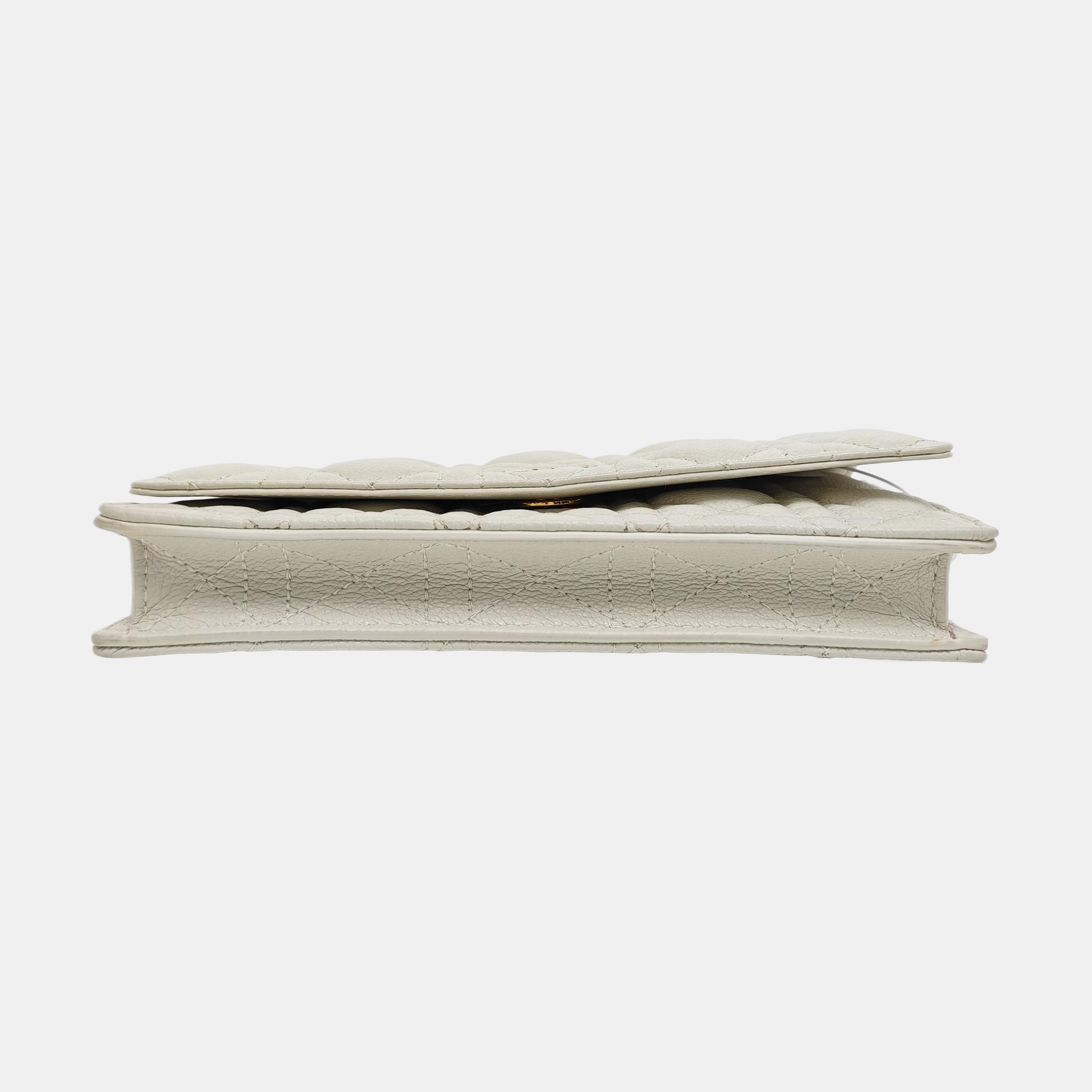 Authenticated pre-owned  Dior Caro Quilted Calfskin White - Shoulder Bag at Looply