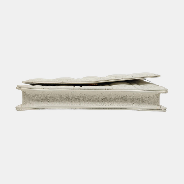 Authenticated pre-owned  Dior Caro Quilted Calfskin White - Shoulder Bag at Looply