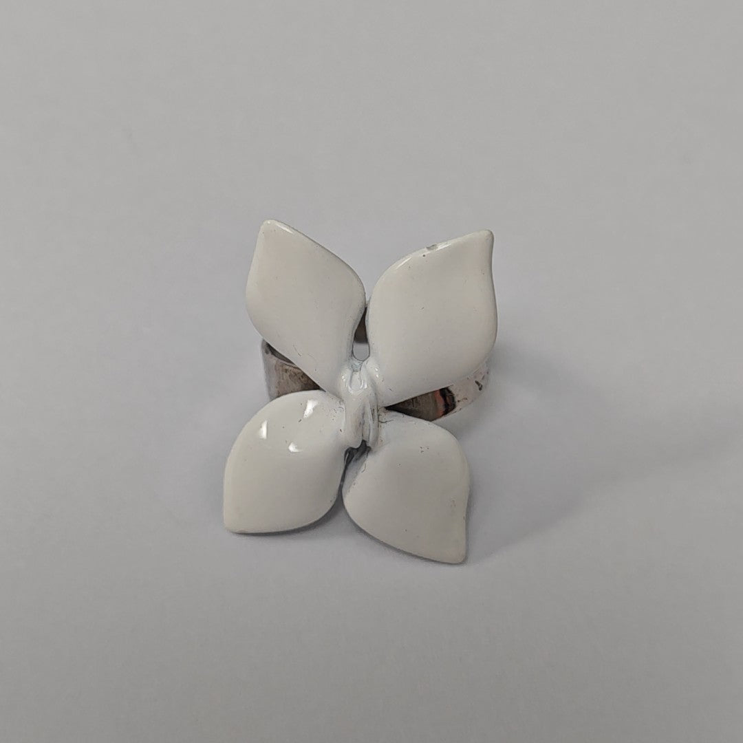 Metal White Ring EU 53
