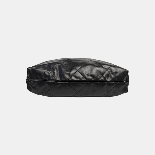 CHANEL 22 Medium Quilted Calfskin Black