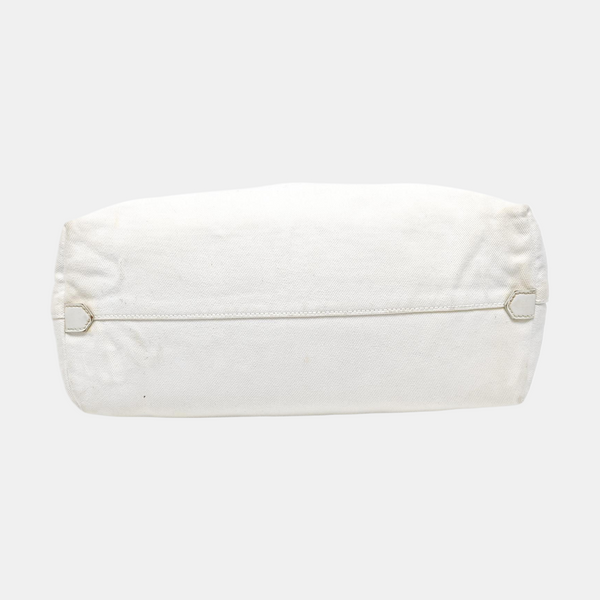 Canvas White