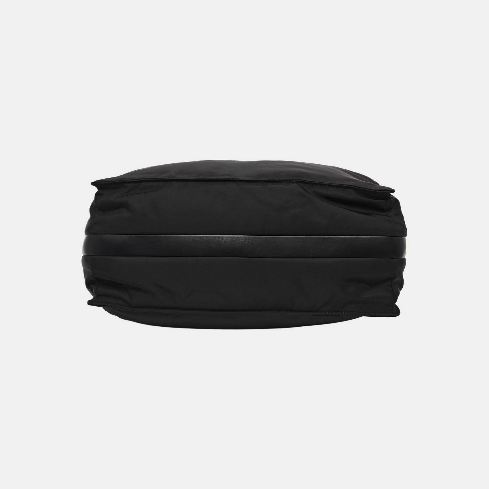 Invite Large Nylon Black