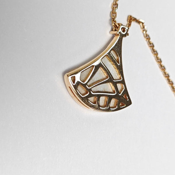 DIVAS' DREAM 18k Rose Gold Necklace