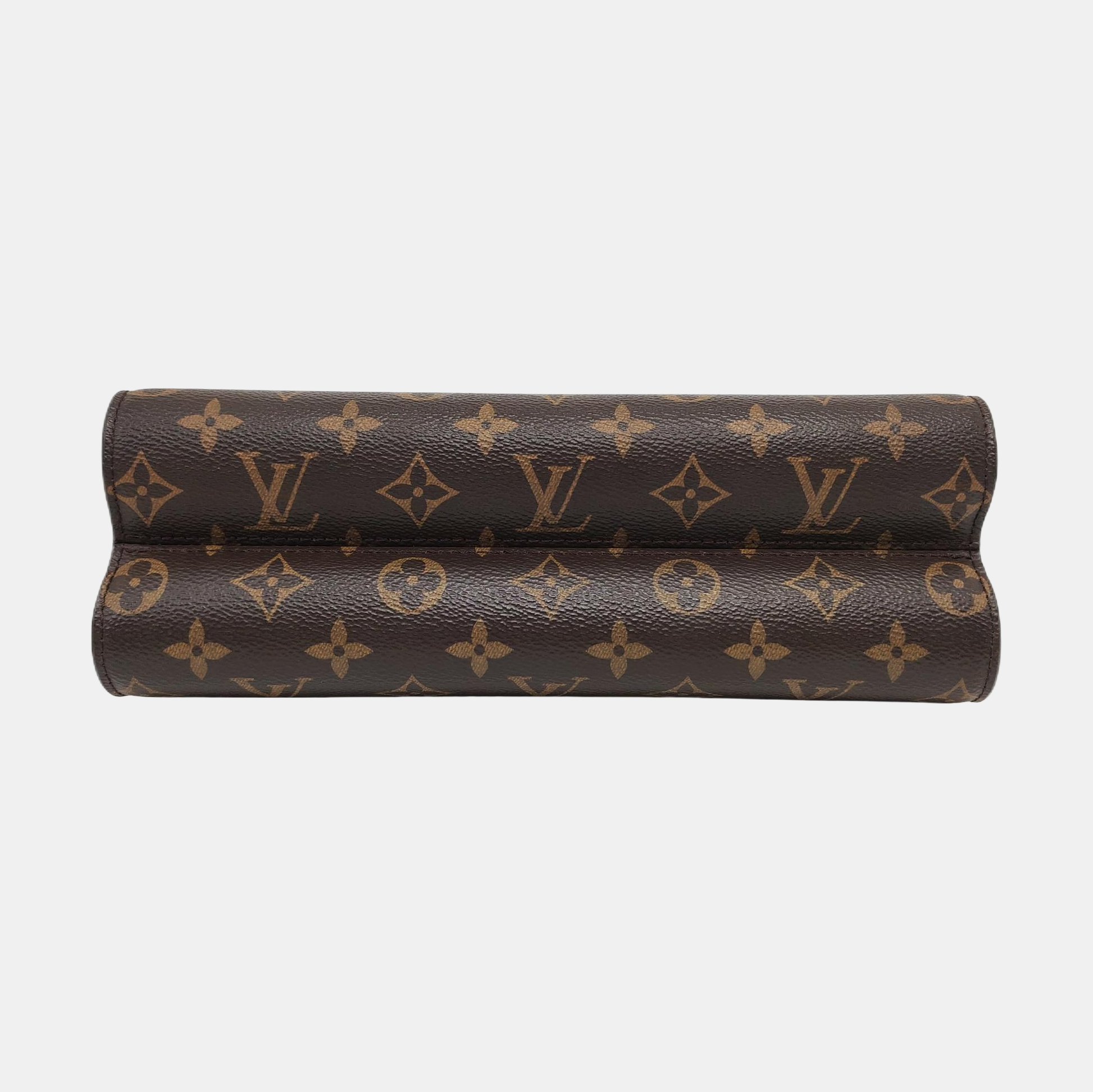 VICTOIRE Monogram Coated Canvas Brown