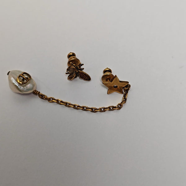Metal Gold Stud Earrings
