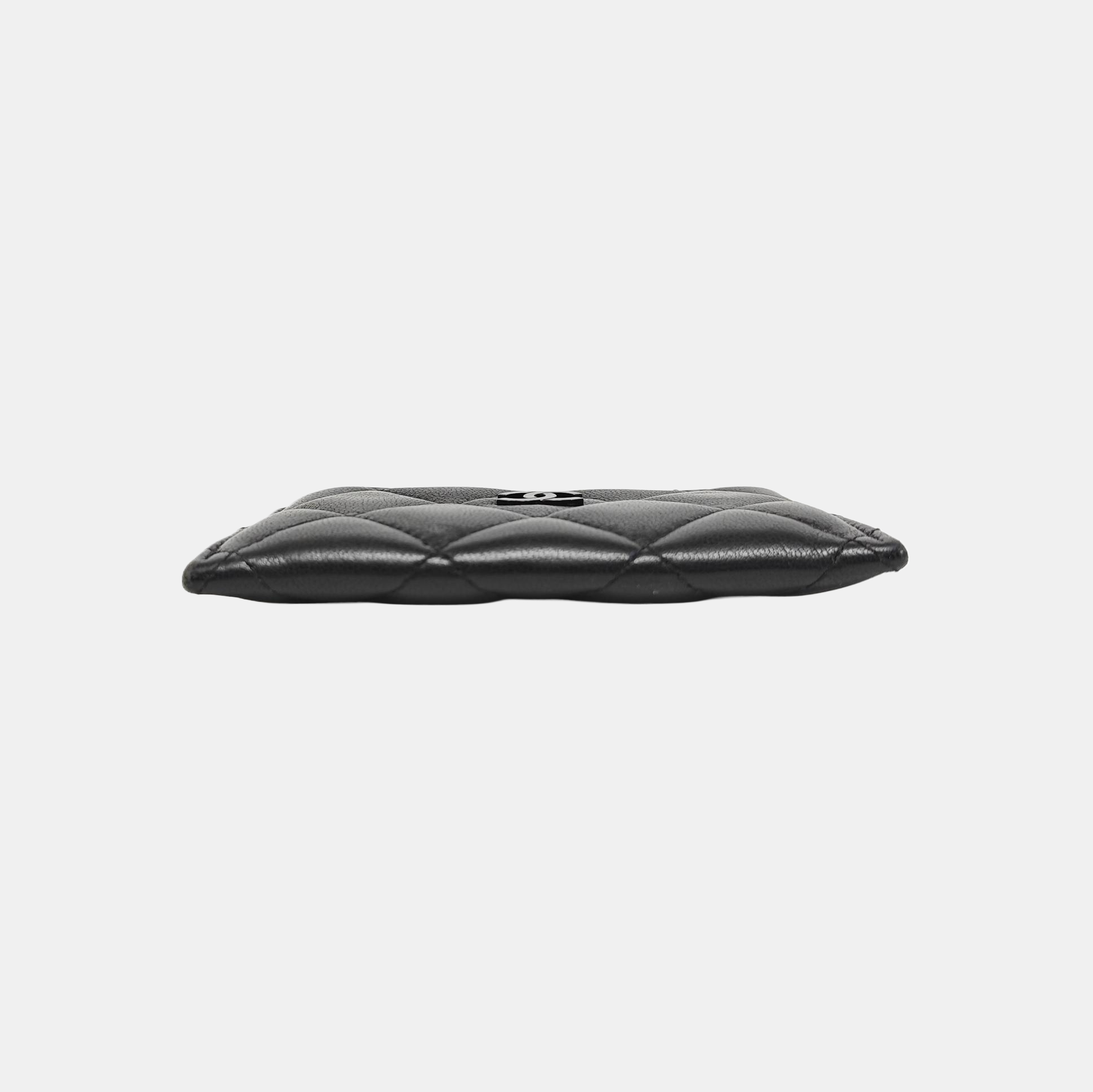 CLASSIC FLAP Quilted Lambskin Black Card Holder