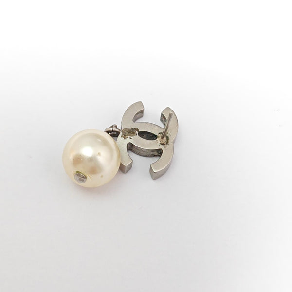 CC Logo Metal Silver Stud Earrings
