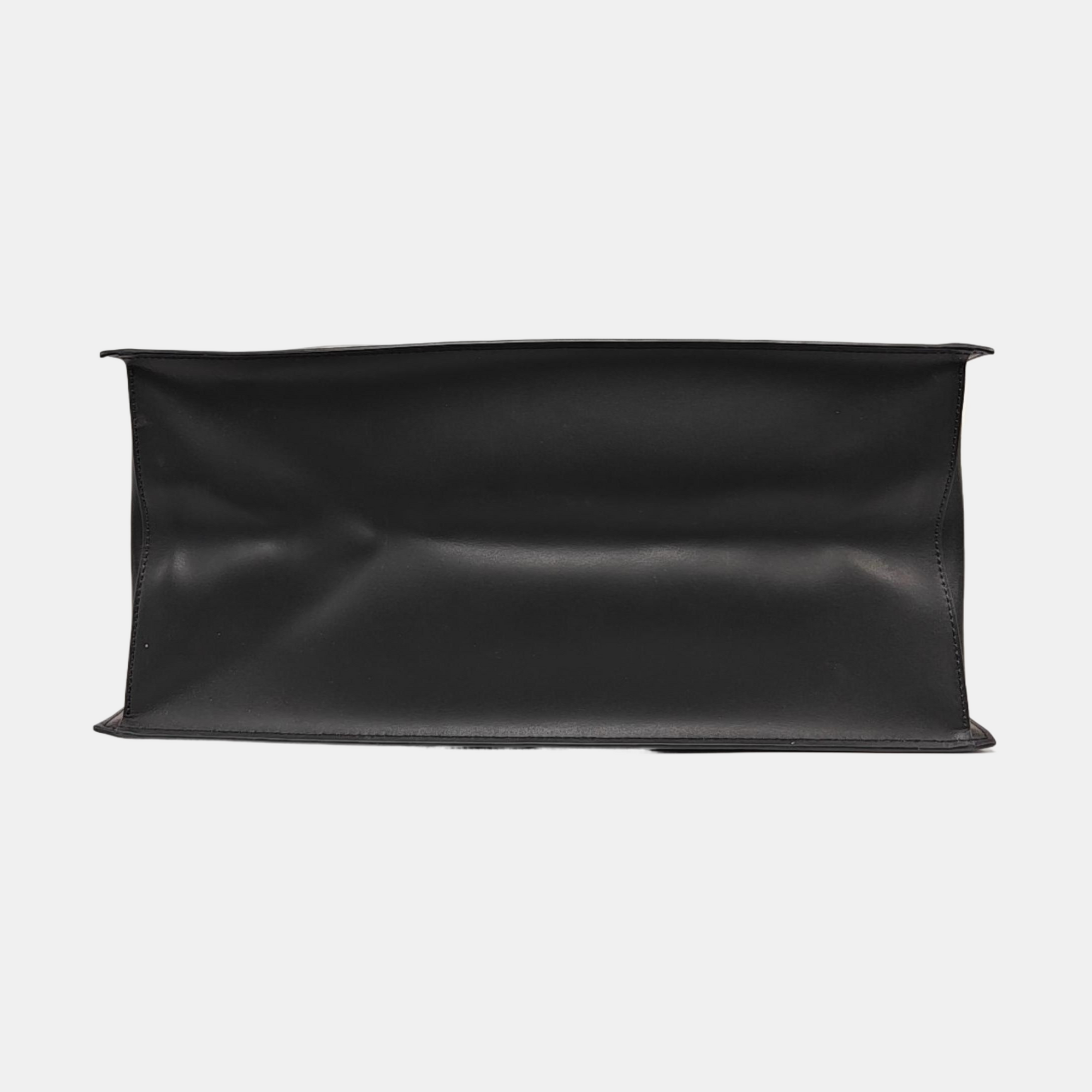 Vlogo Signatur Calfskin Black