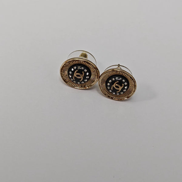 Metal Gold Stud Earrings