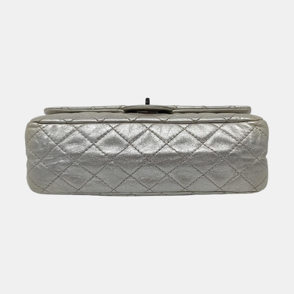 Authenticated pre-owned  2.55 225 (small) Quilted Calfskin Silver - Crossbody Bag at Looply