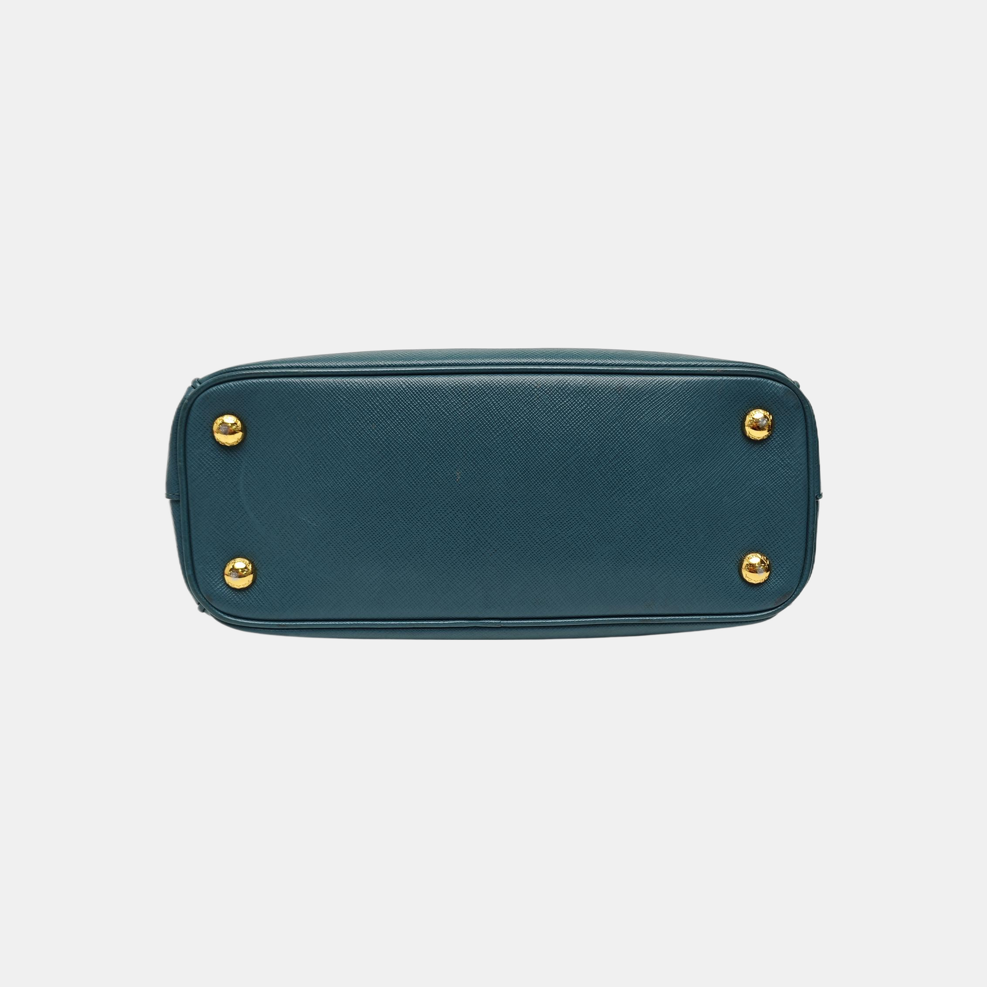 Galleria Medium Saffiano Calfskin Green