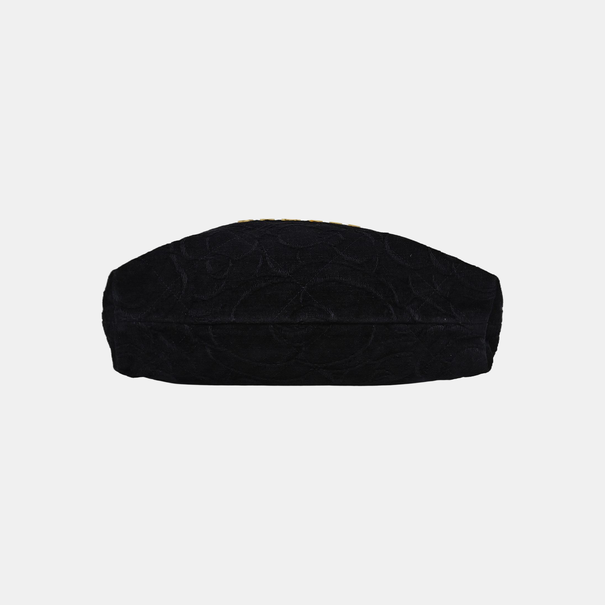 CHANEL 22 Small Quilted Velvet Black