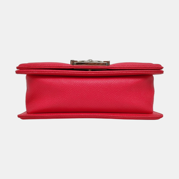 Authenticated pre-owned  BOY CHANEL Small Quilted Grained Calfskin Red - Shoulder Bag at Looply