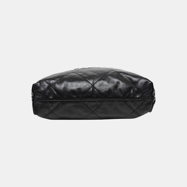 CHANEL 22 Small Quilted Calfskin Black
