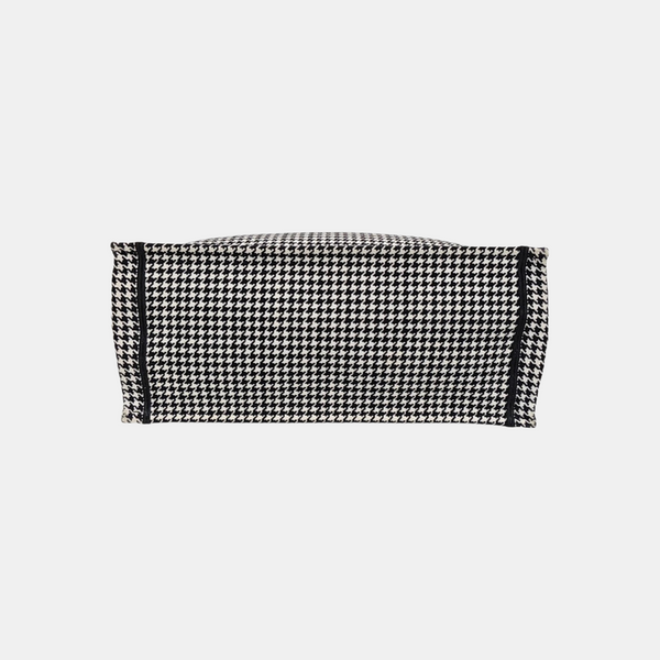 Bolso de mano grande de lona negra