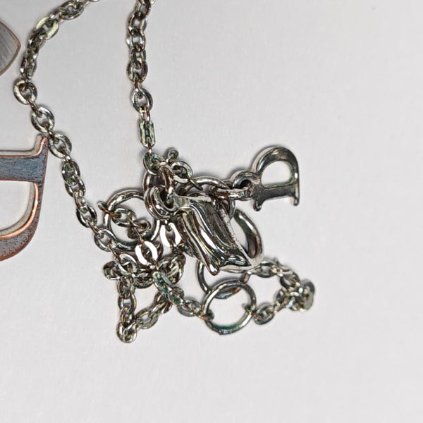 CD Swing Metal Silver Necklace