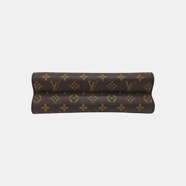 VICTOIRE Monogram Coated Canvas Brown