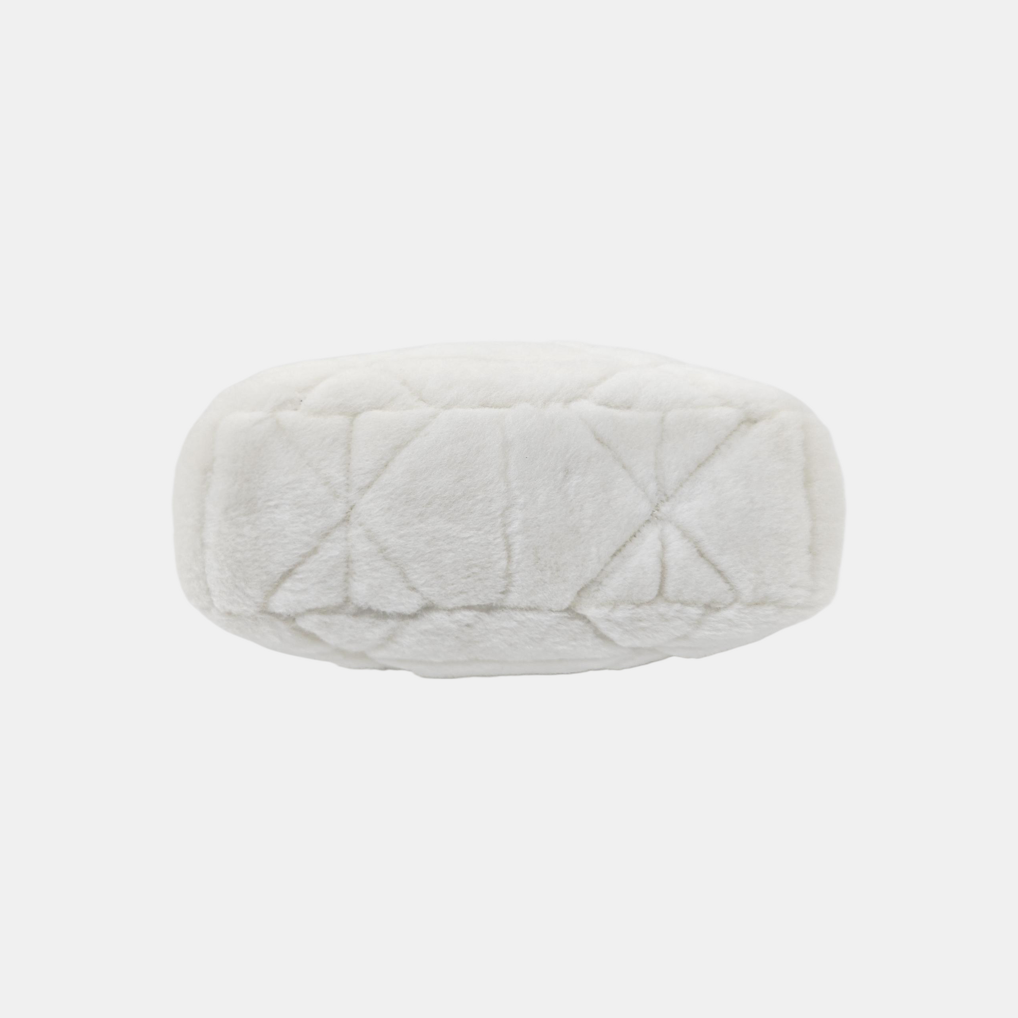 System Quilted Fur White