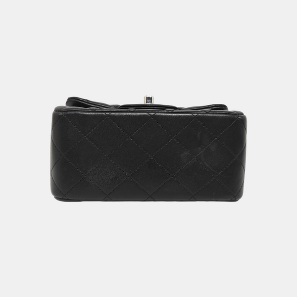 CLASSIC FLAP Mini Quilted Lambskin Black