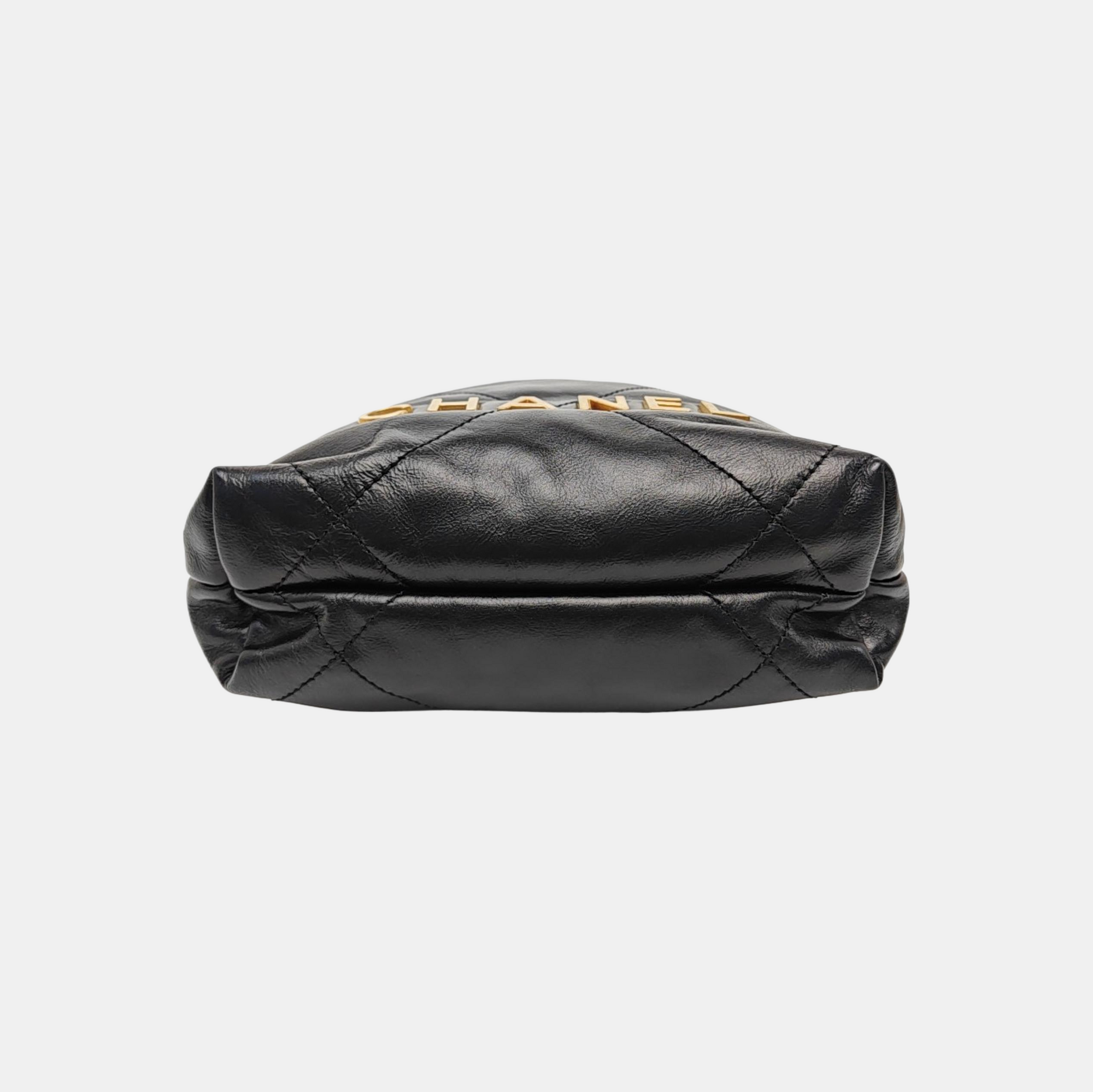 CHANEL 22 Mini Quilted Calfskin Black