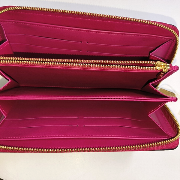ZIPPY Patent Leather Red Wallet