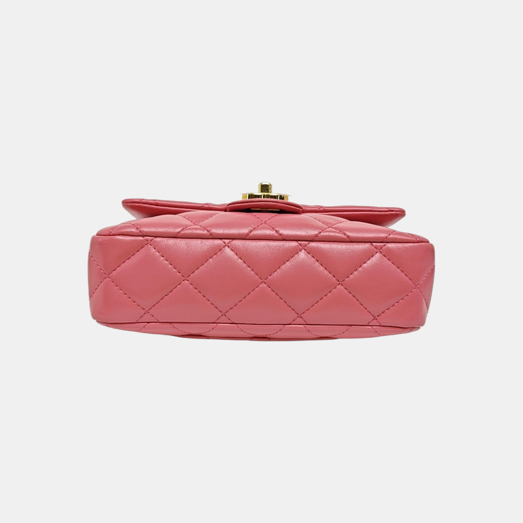 CLASSIC FLAP Small Quilted Lambskin Pink