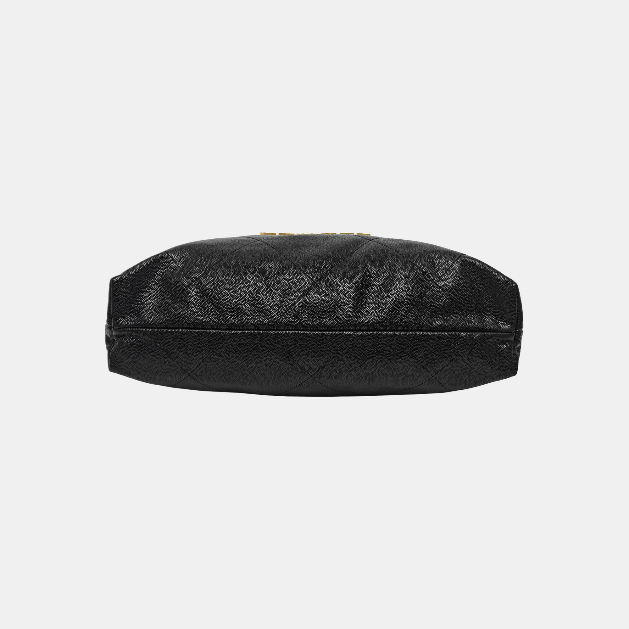 CHANEL 22 Medium Quilted Grained Calfskin Black