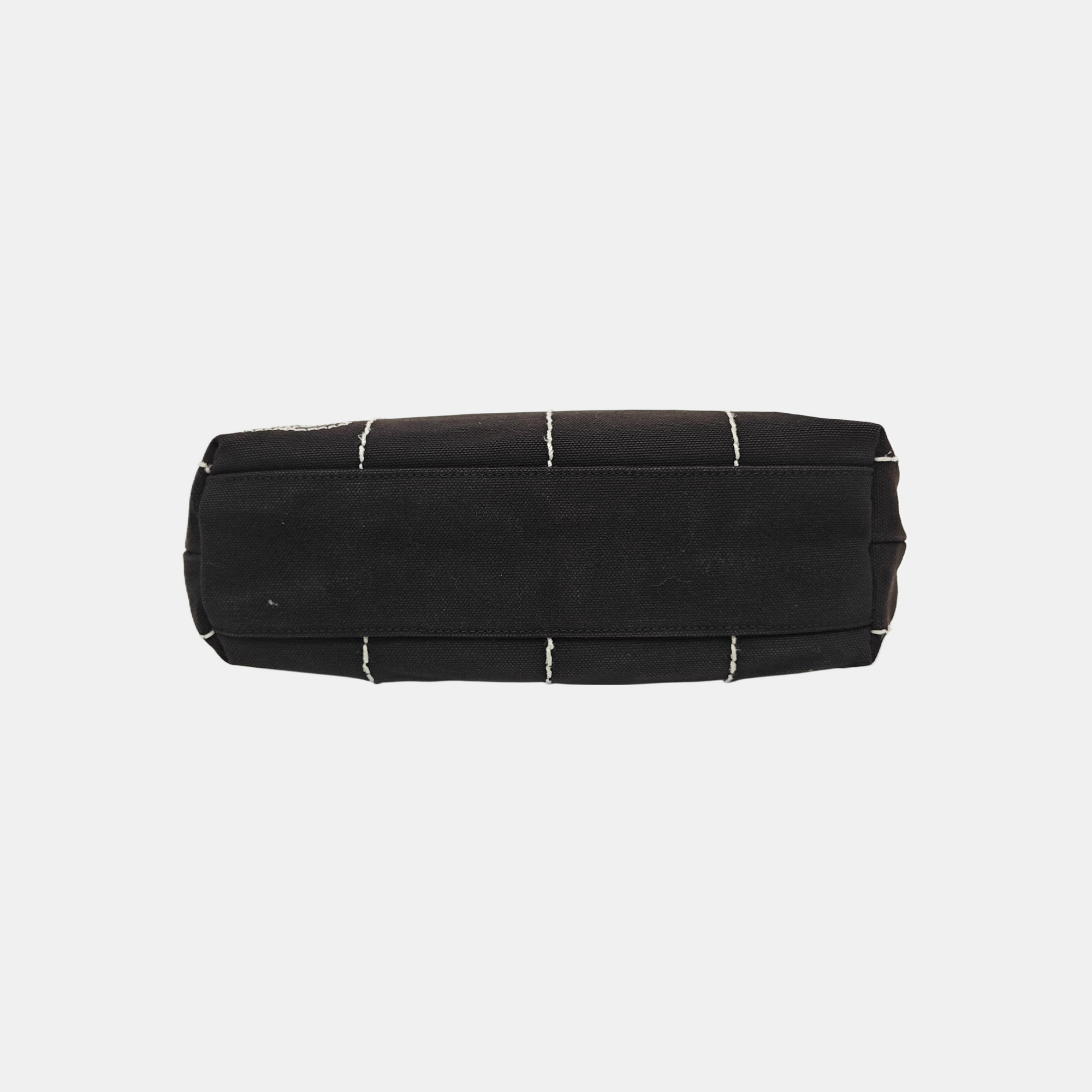 SQUARE STITCH Quilted Canvas Black