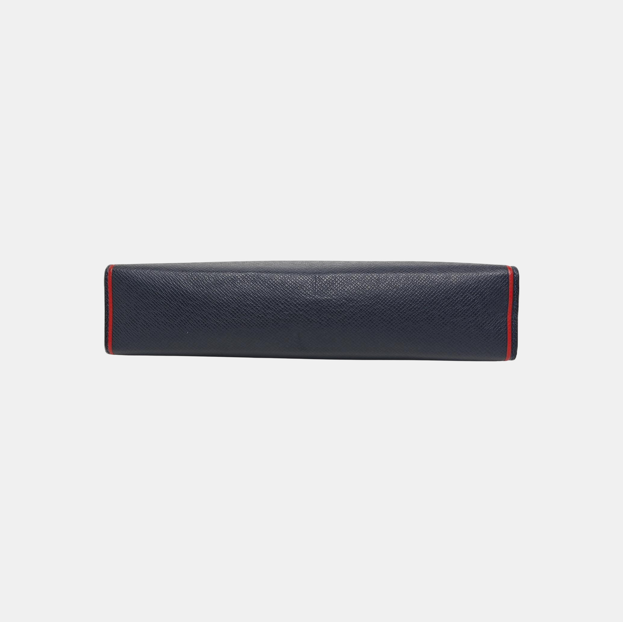 Pochette Voyag MM Calfskin Blue