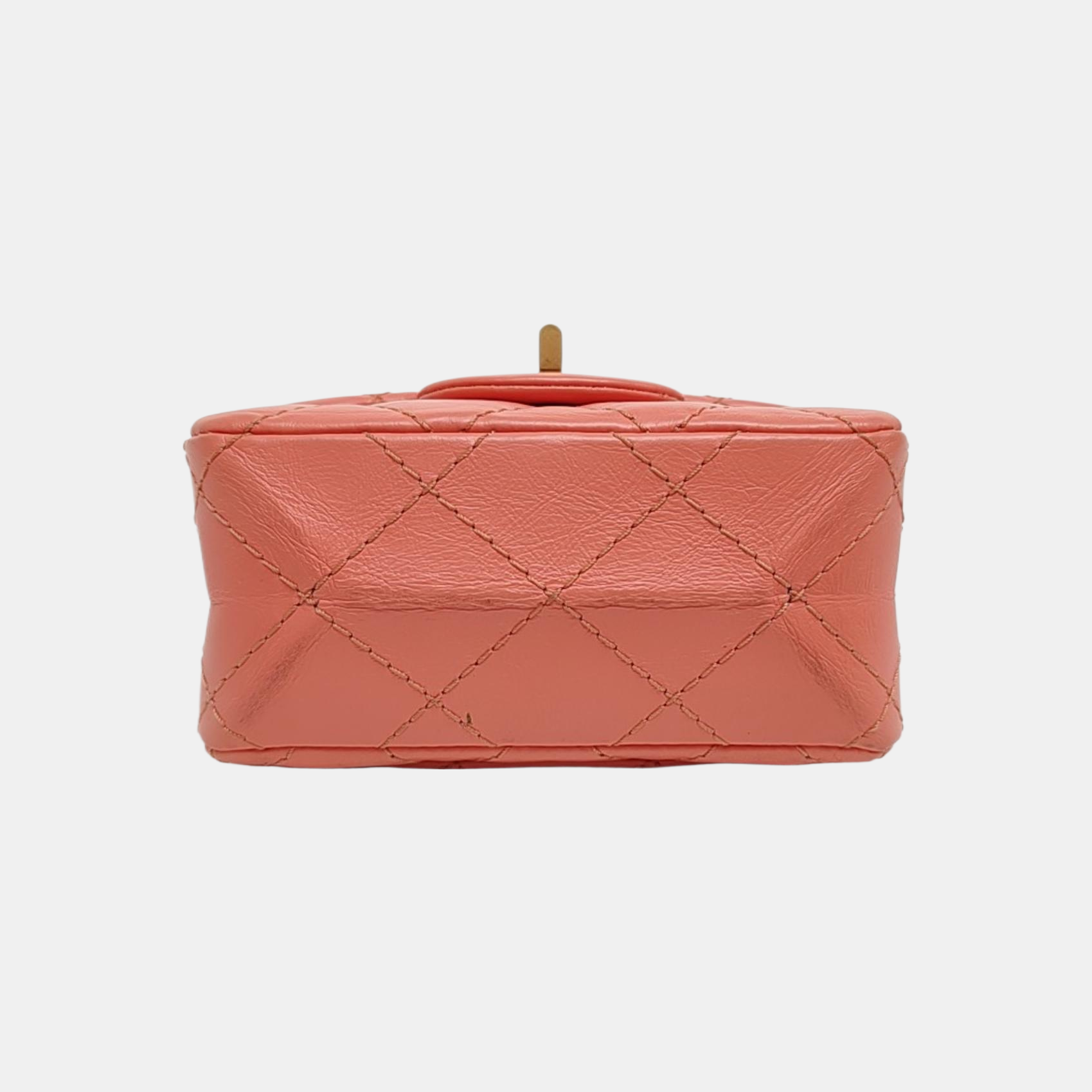 Authenticated pre-owned  2.55 Quilted Calfskin Pink - Shoulder Bag at Looply