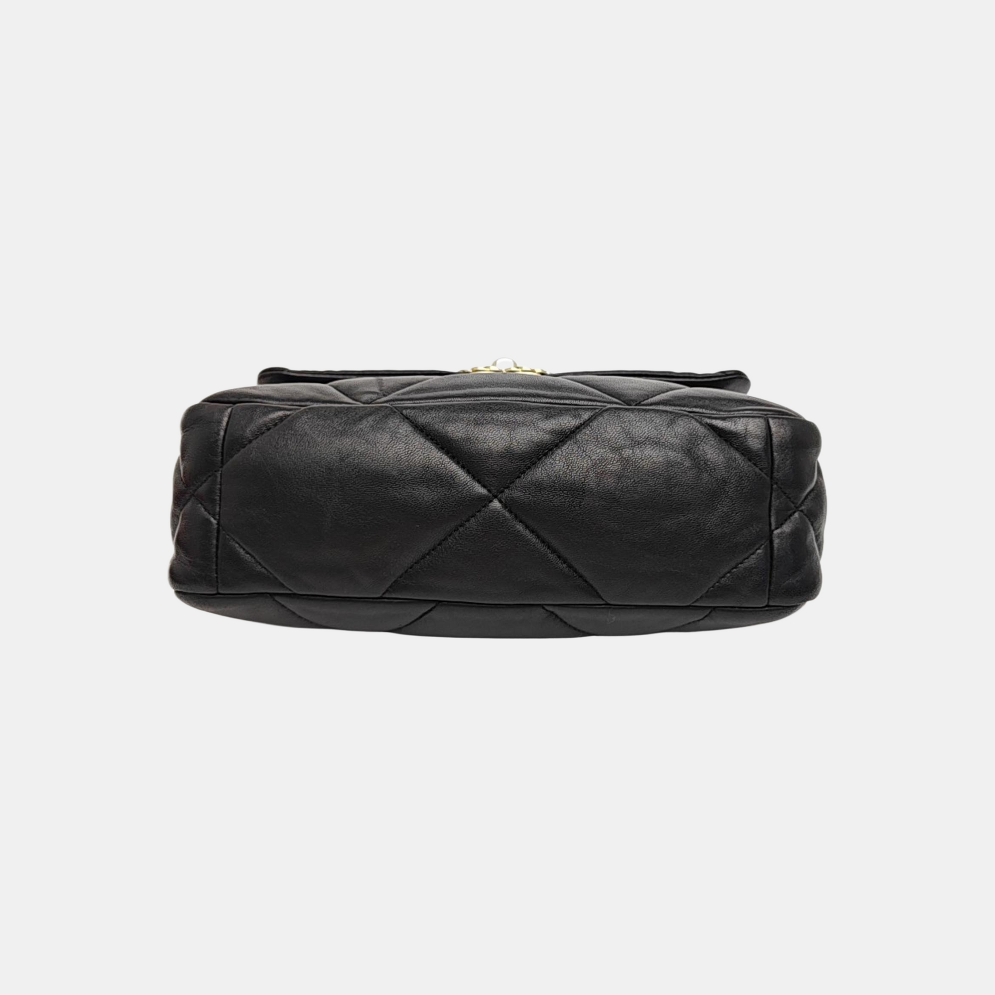 CHANEL 19 Medium Quilted Lambskin Black