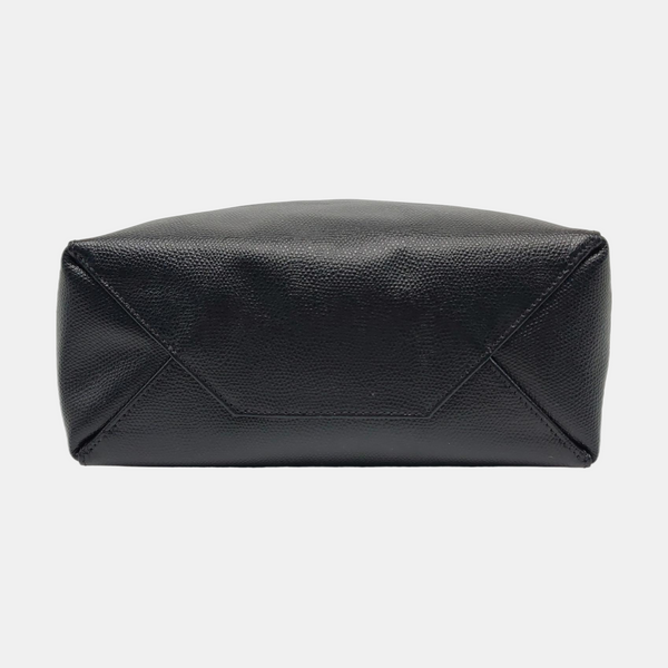 Authenticated pre-owned  VERTICAL CABAS Small Calfskin Black - Tote Bag at Looply