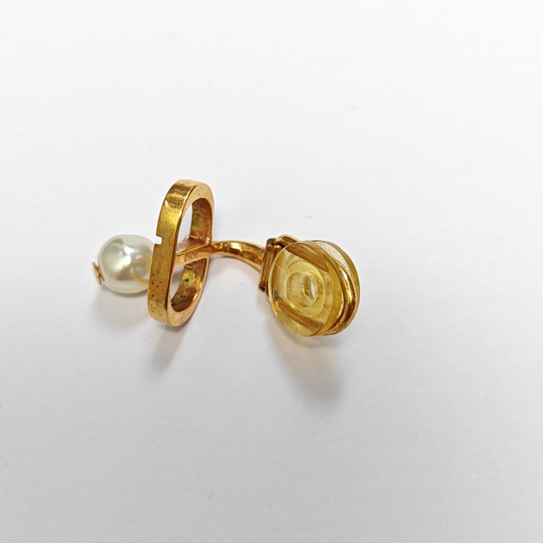 Metal Gold Clip On Earrings