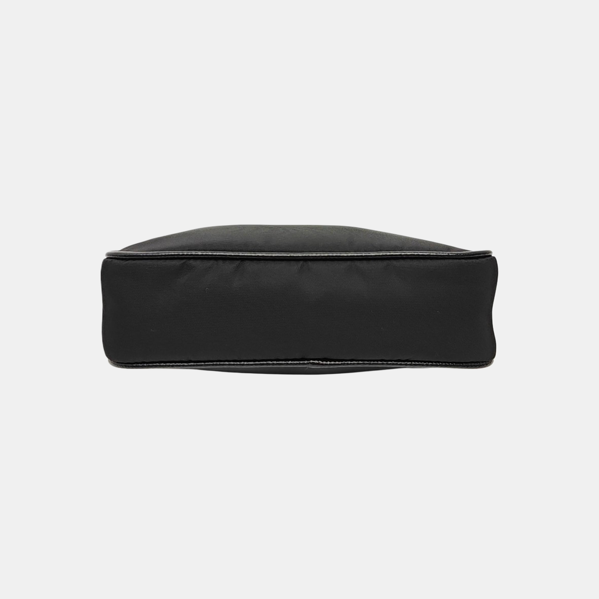 Re-Edition Nylon Black
