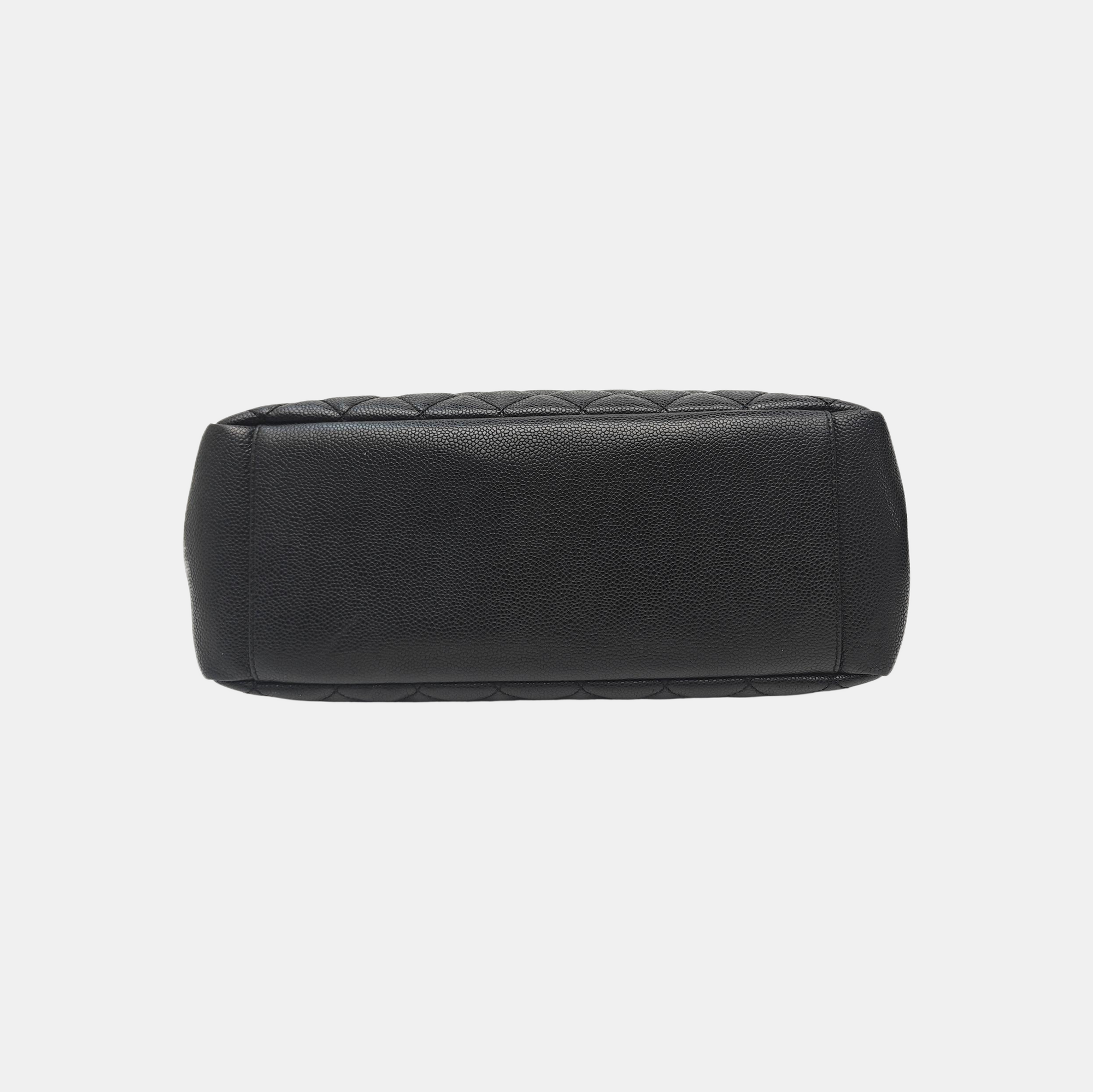 CHANEL GST Large Quilted Grained Calfskin Black