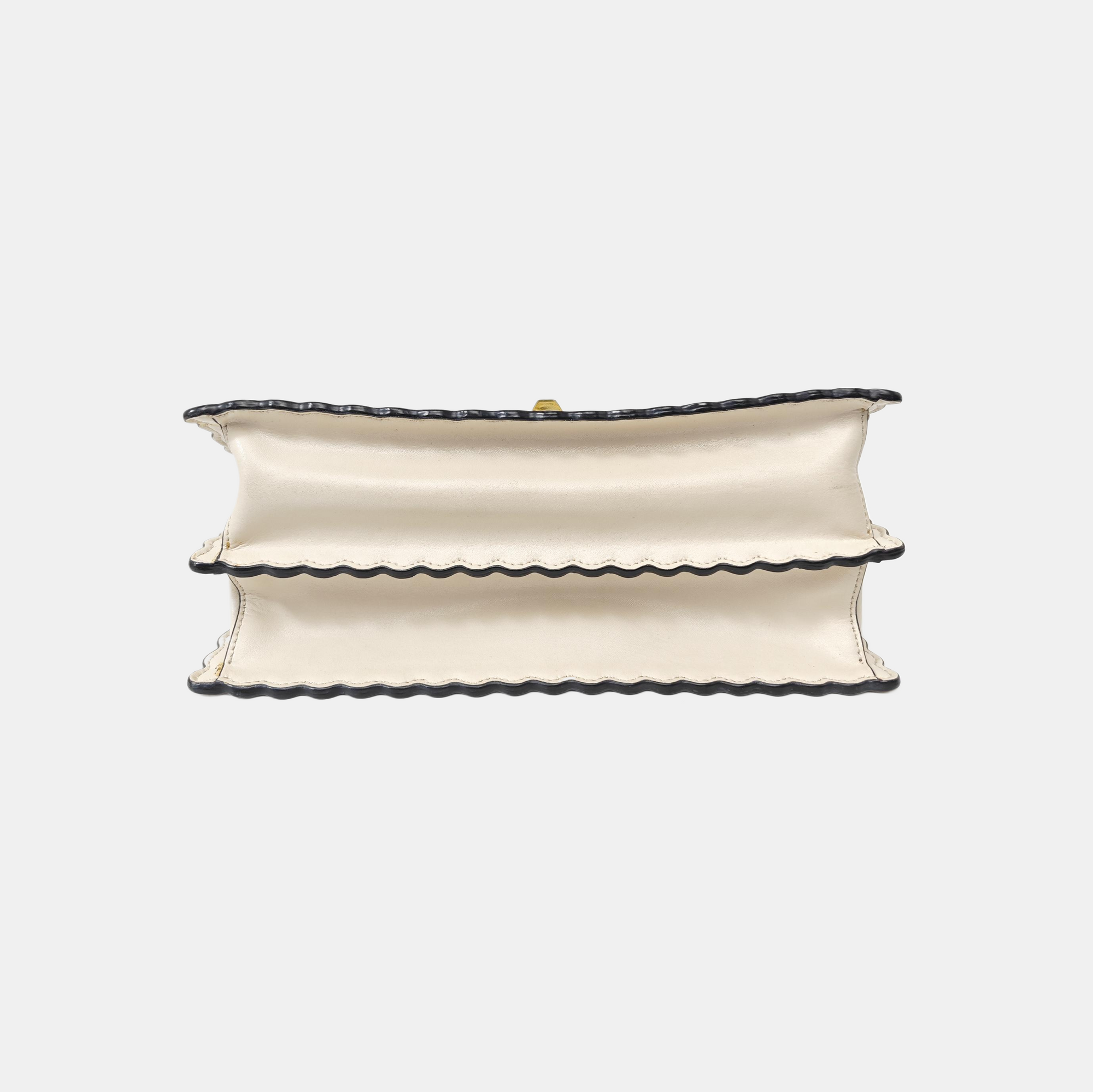 Kan I Medium Calfskin White
