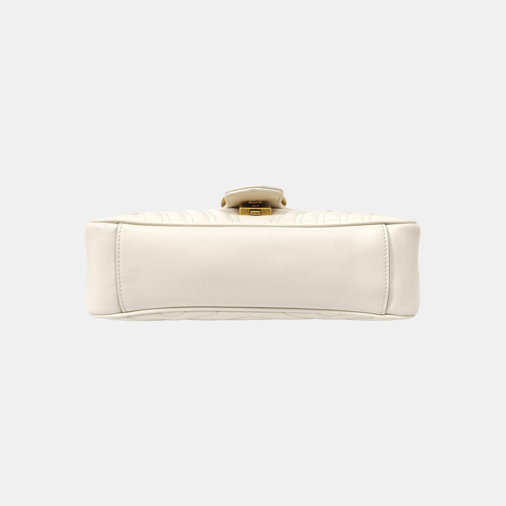 GG Marmont Medium Quilted Calfskin White