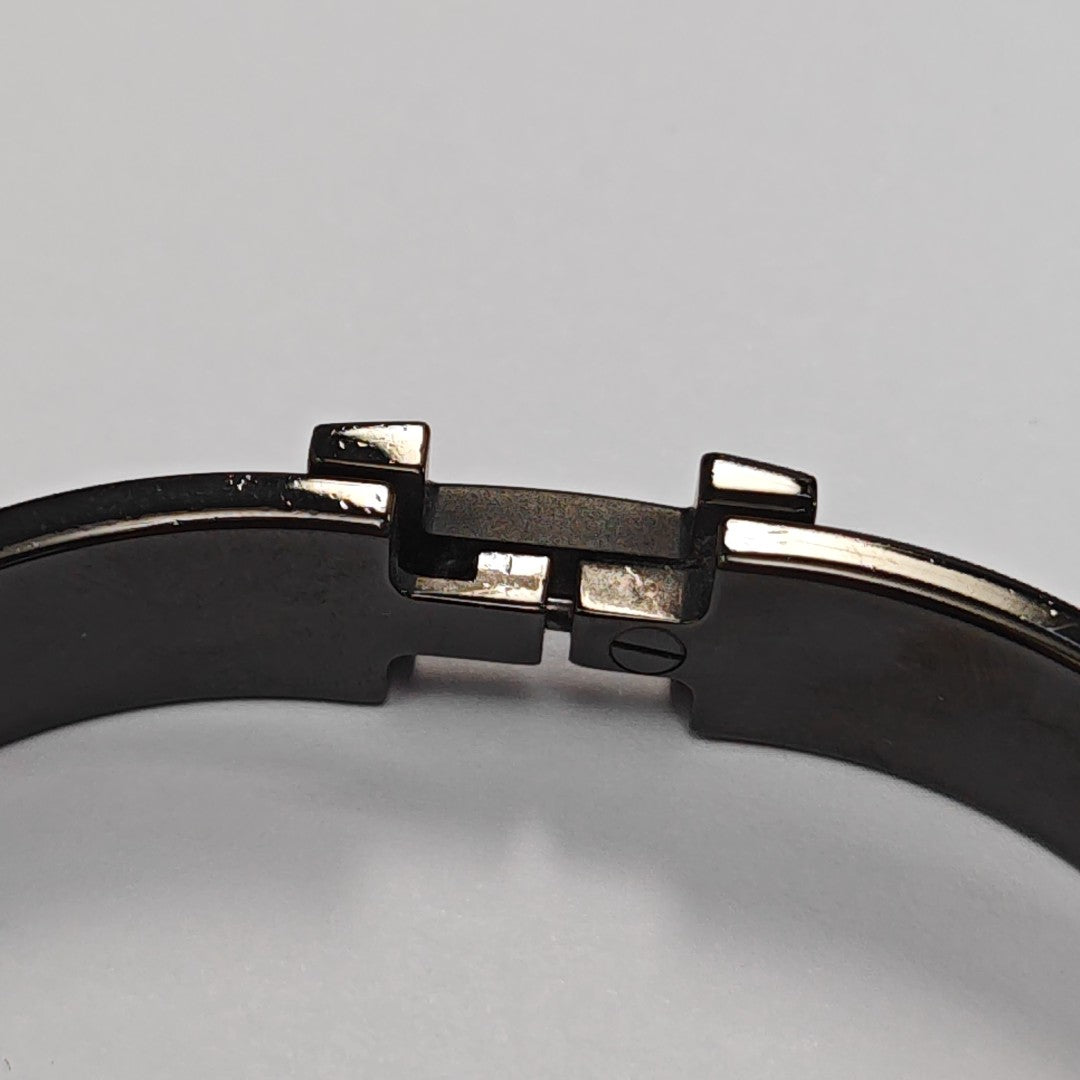 Clic Hh Metal Black Bangle