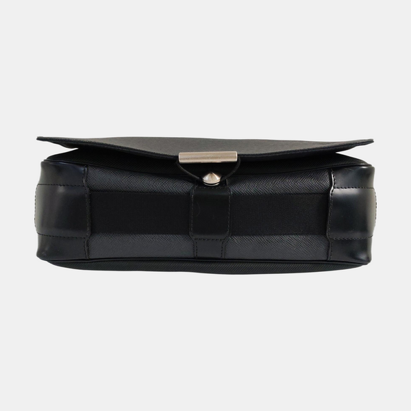 VIKTOR Calfskin Black