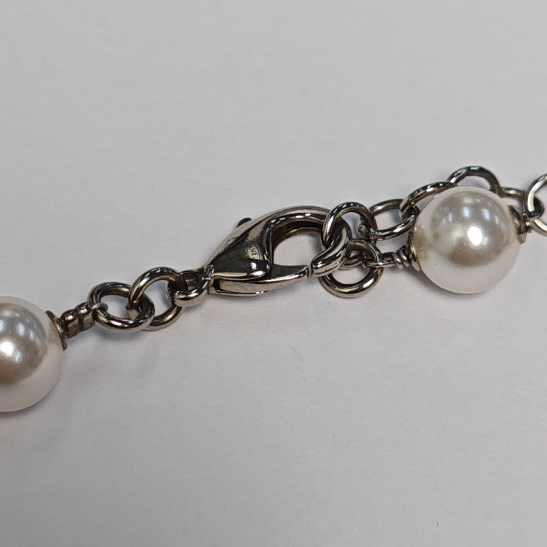 Faux Pearl White Necklace