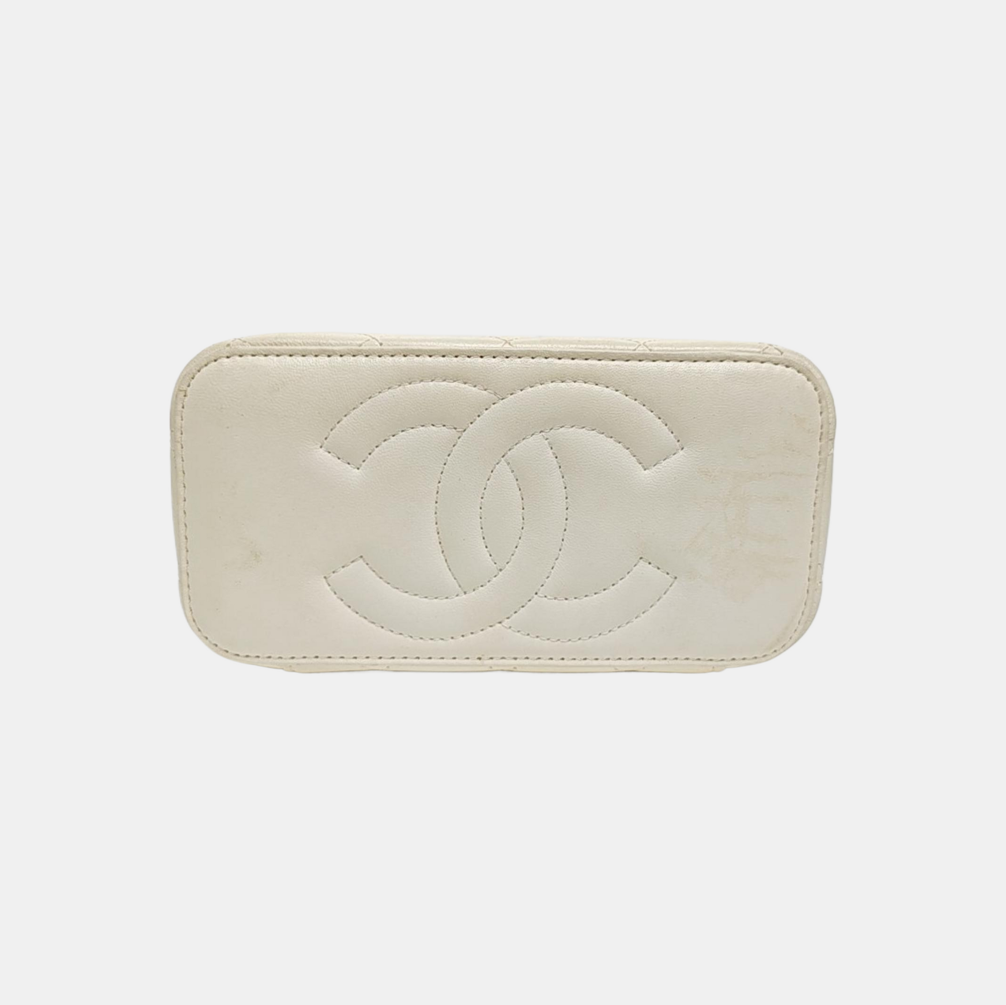 VANITY CASE Small Quilted Lambskin White