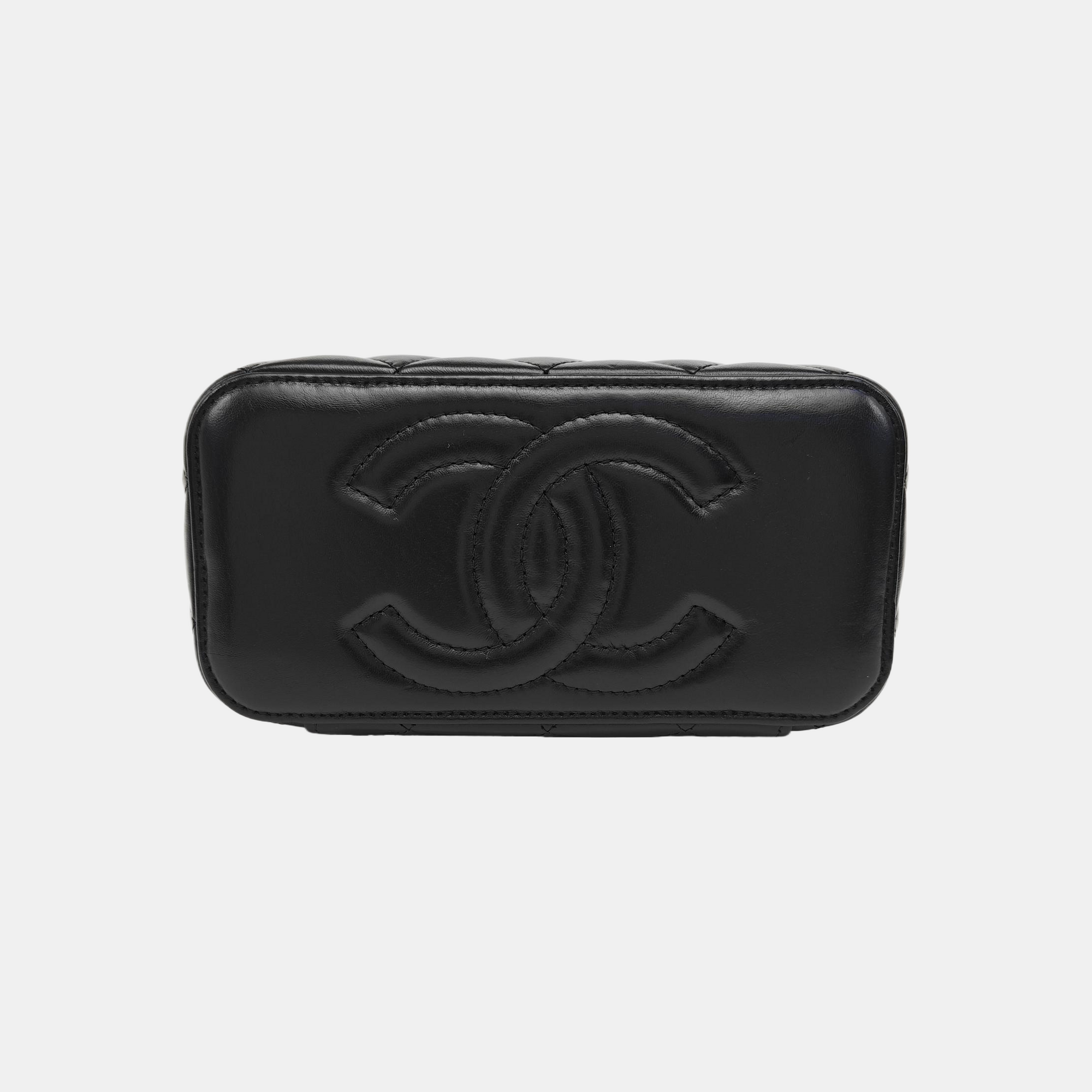 VANITY CASE Small Quilted Lambskin Black